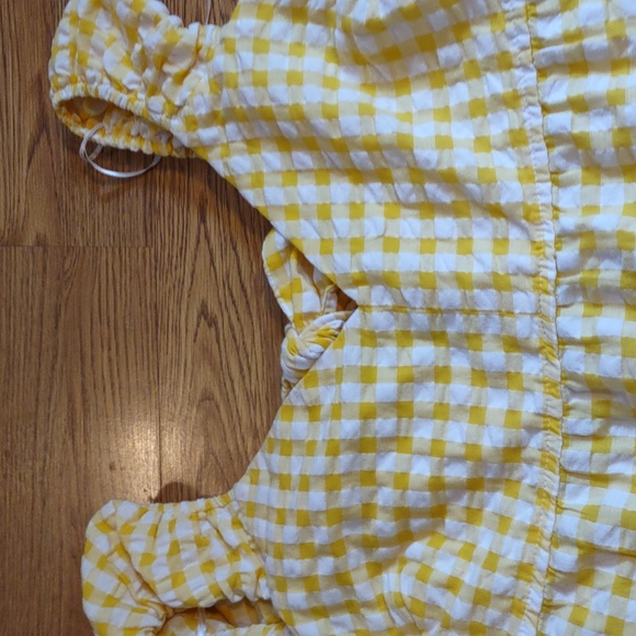 Old Navy Yellow Gingham Maxi Dress - Picture 2 of 7